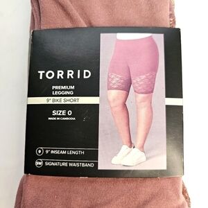 Torrid 9" Signature Waist Lace Inset Bike Short Rose Taupe Size 0